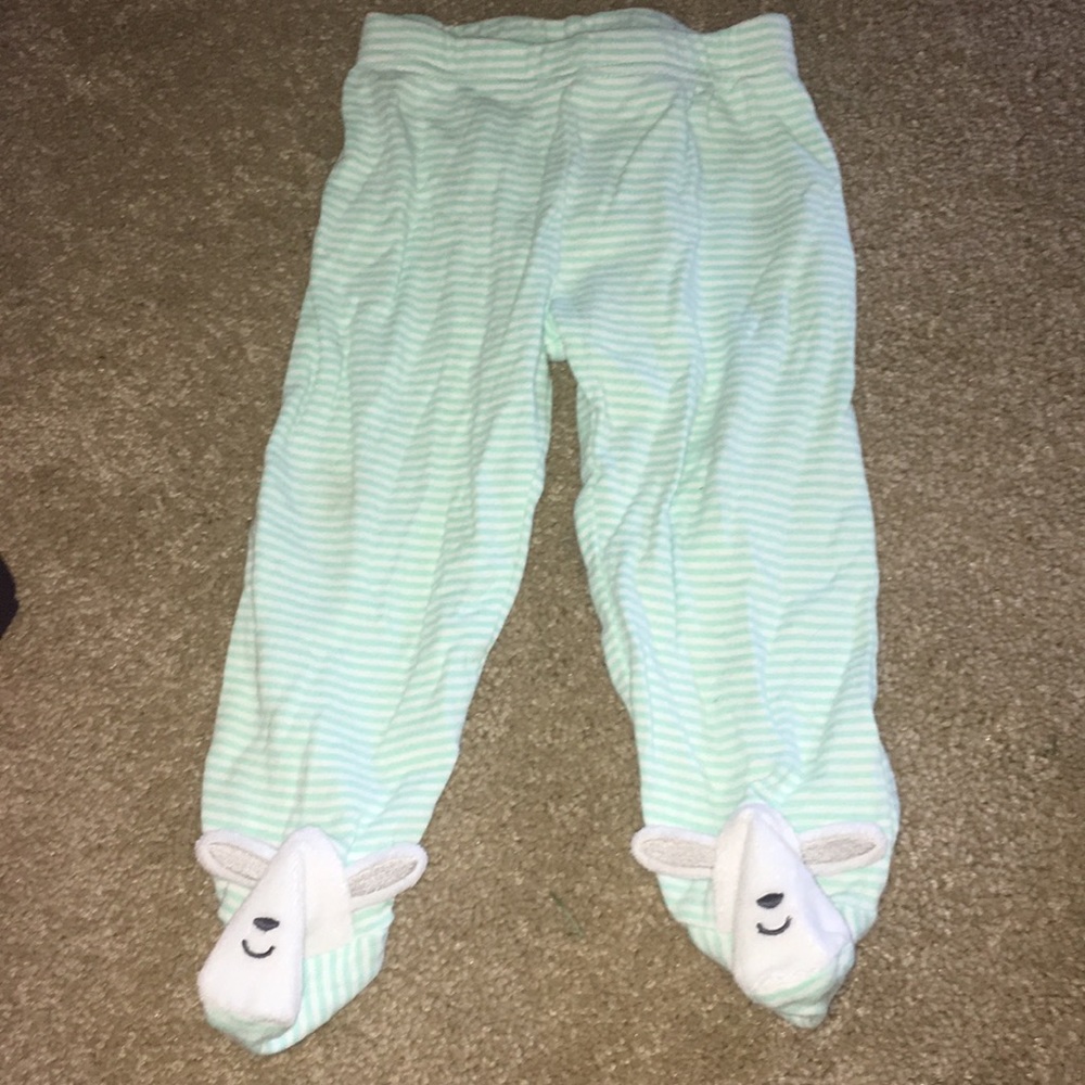 Gender neutral pants with bunny